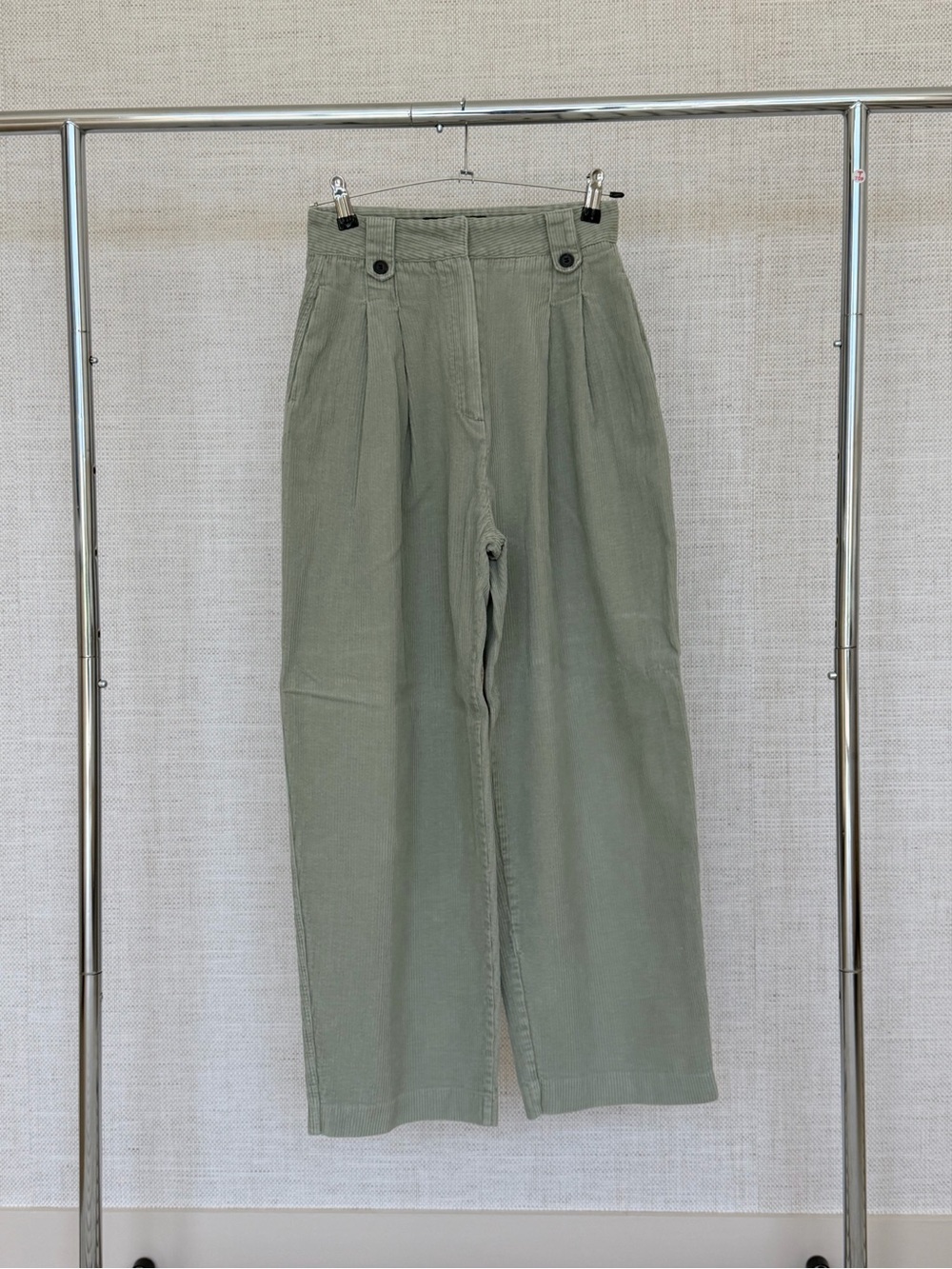 High-Rise Pleated Wide-Leg Trousers in Olive Green